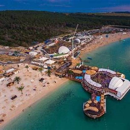Original Zrće beach-club scene